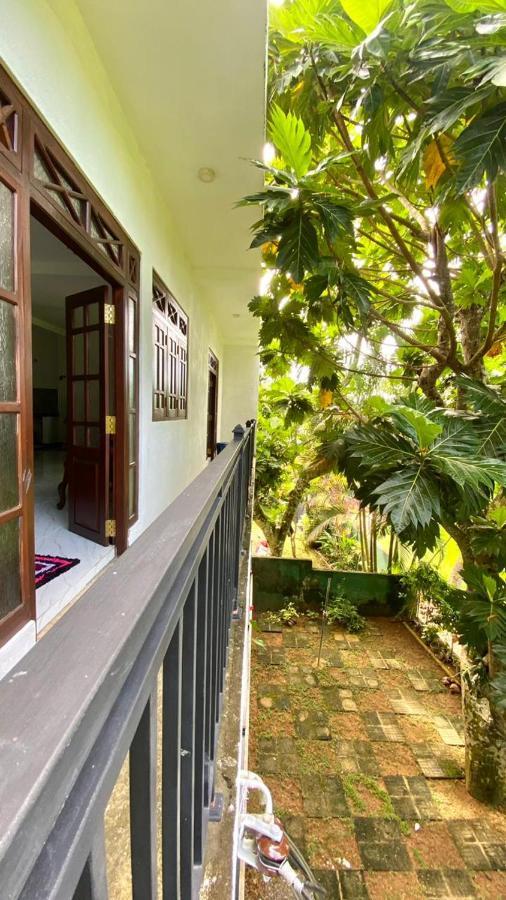 Kaumadi Villa Unawatuna Exterior foto