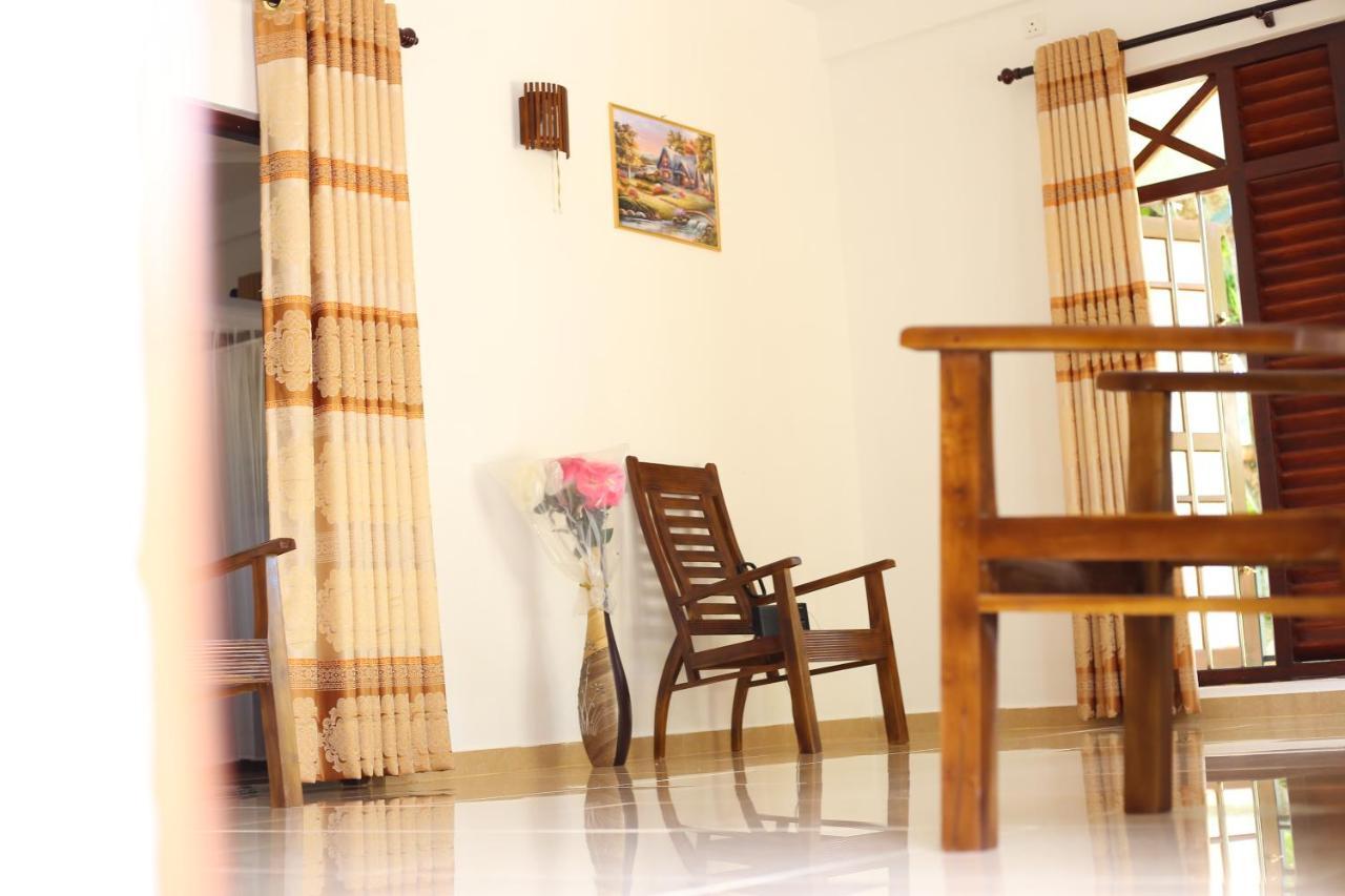 Kaumadi Villa Unawatuna Exterior foto